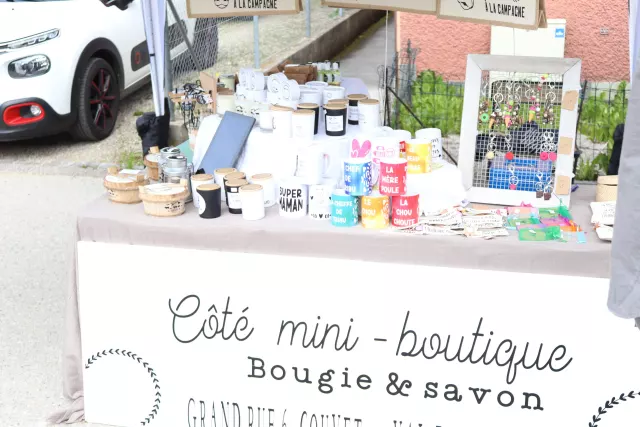 Marché artisanal du Vieux-Pont — édition 2023, photo 54