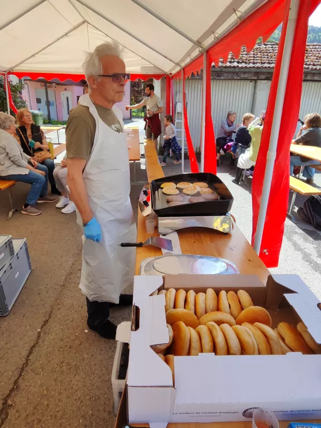 Marché artisanal du Vieux-Pont — édition 2025, photo 66