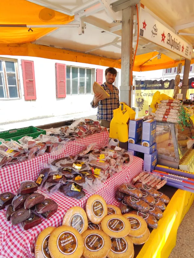 Marché artisanal du Vieux-Pont — édition 2025, photo 63