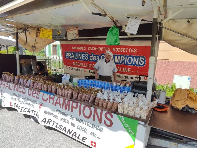 Marché artisanal du Vieux-Pont — édition 2025, photo 49