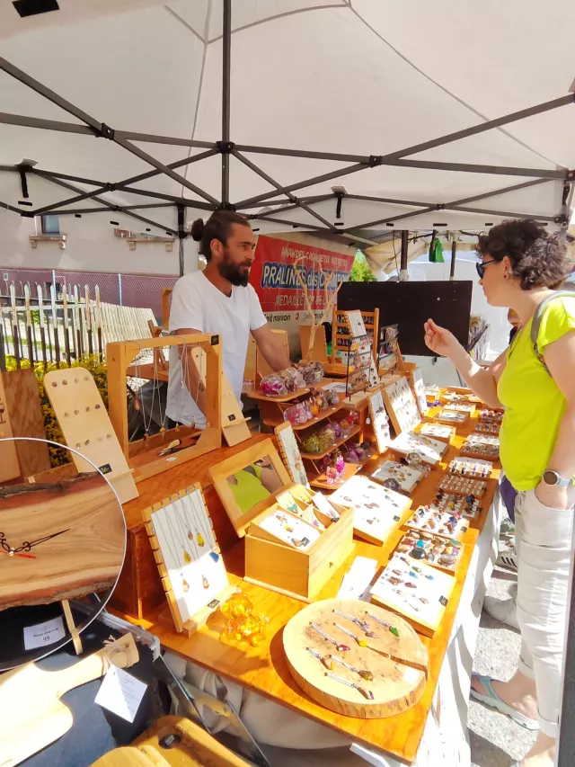 Marché artisanal du Vieux-Pont — édition 2025, photo 45