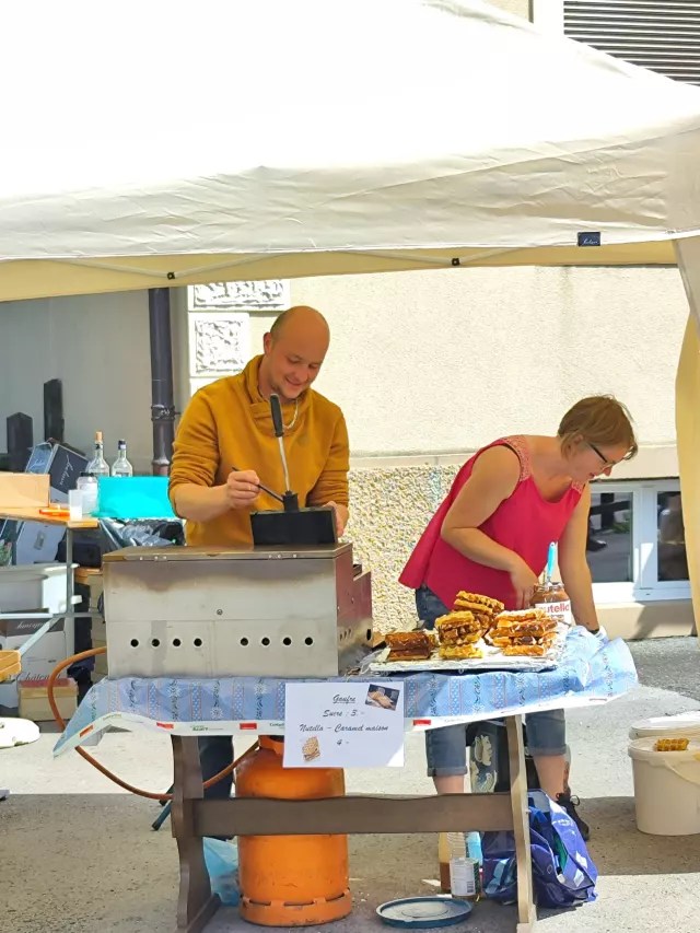 Marché artisanal du Vieux-Pont — édition 2025, photo 2